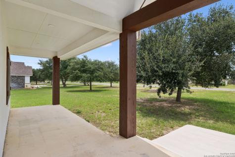 177 E Short Meadow Drive Lytle TX 78052