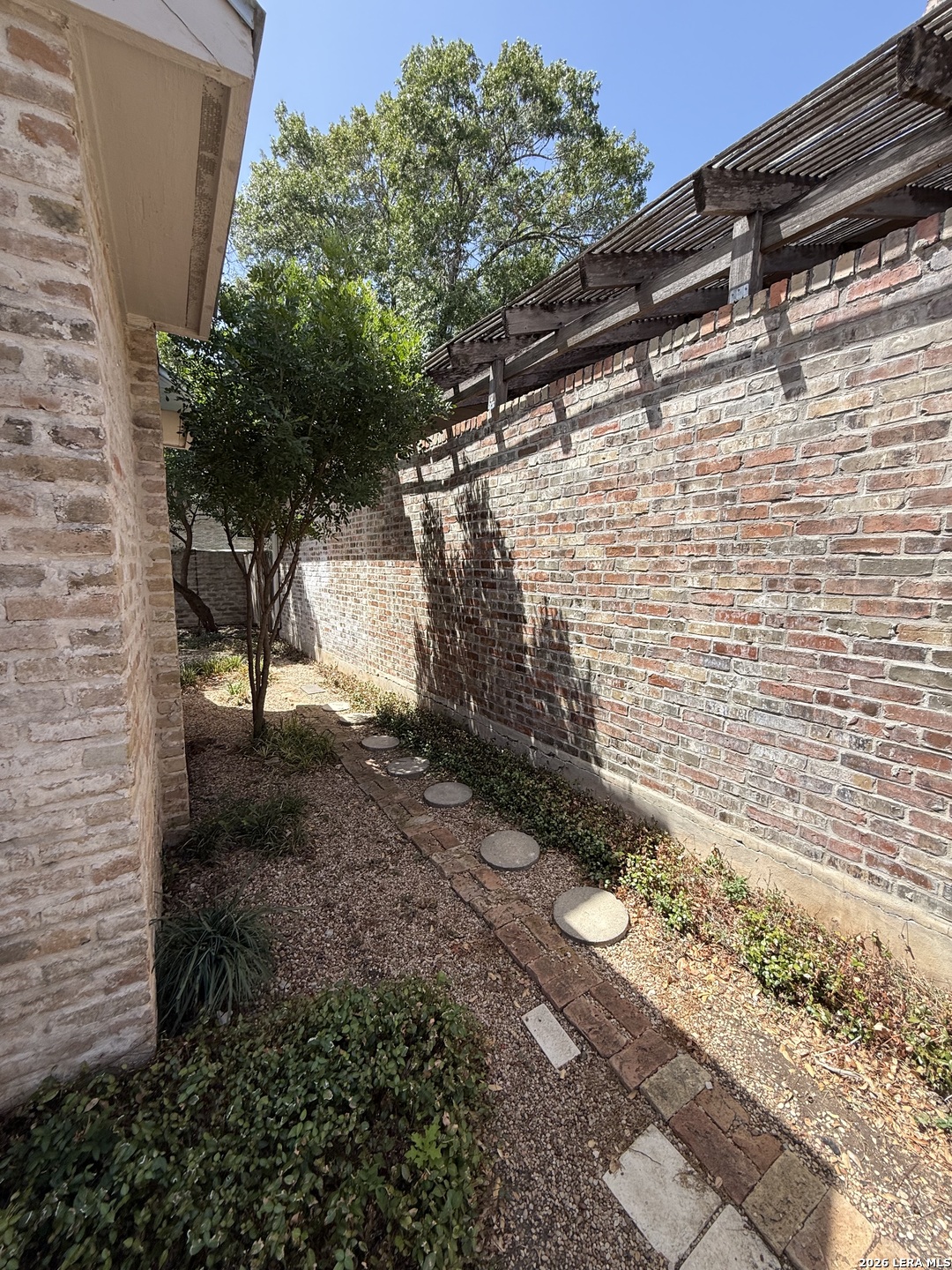 97 Campden Circle San Antonio TX 78218