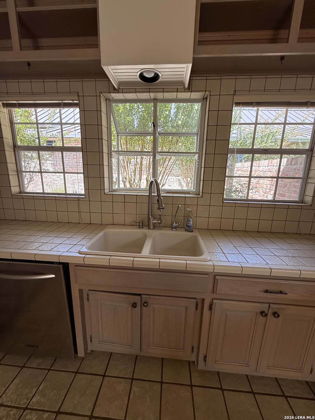 97 Campden Circle San Antonio TX 78218