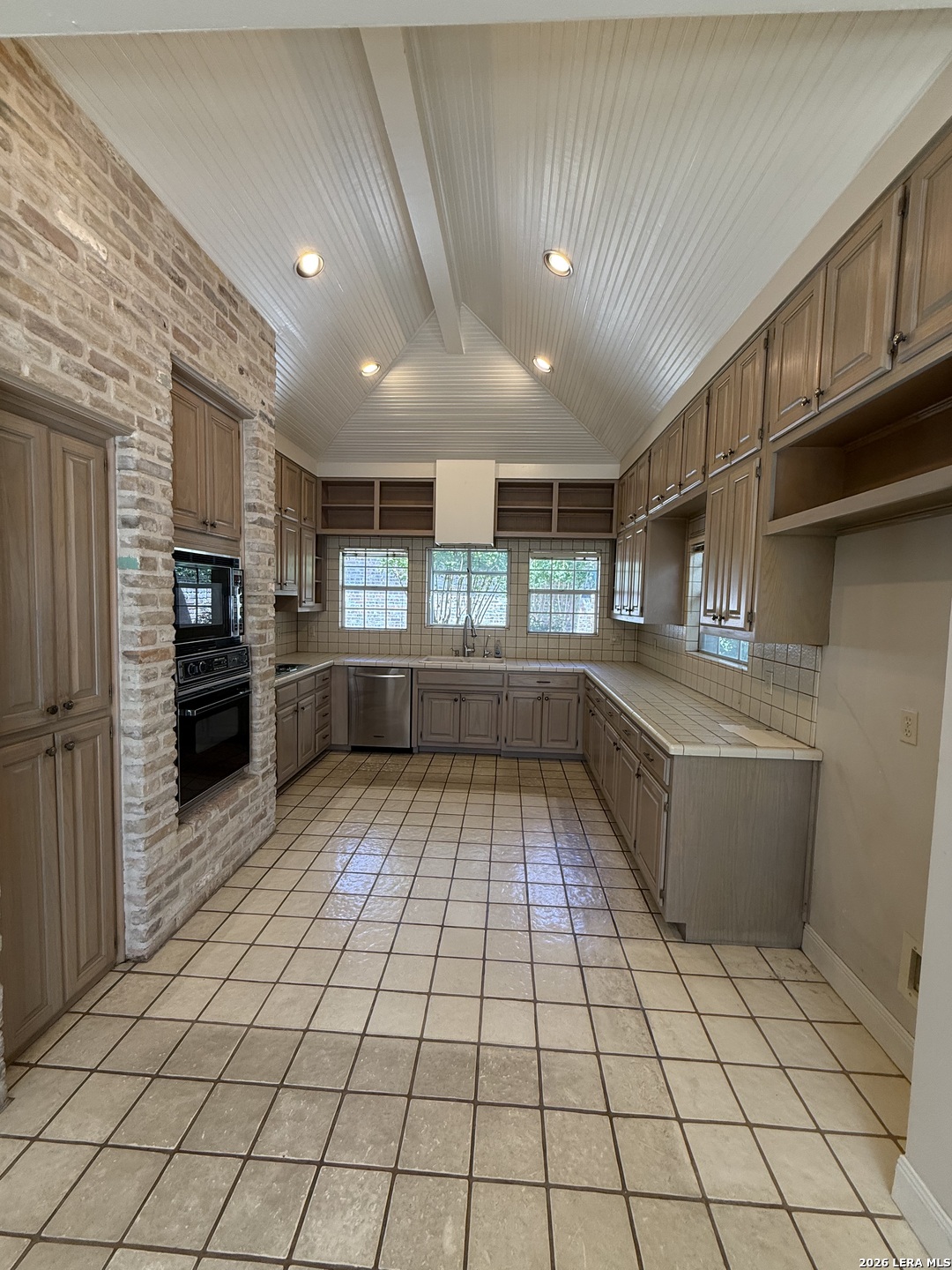 97 Campden Circle San Antonio TX 78218