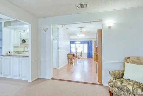 323 Hatcher Avenue San Antonio TX 78223