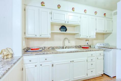 323 Hatcher Avenue San Antonio TX 78223
