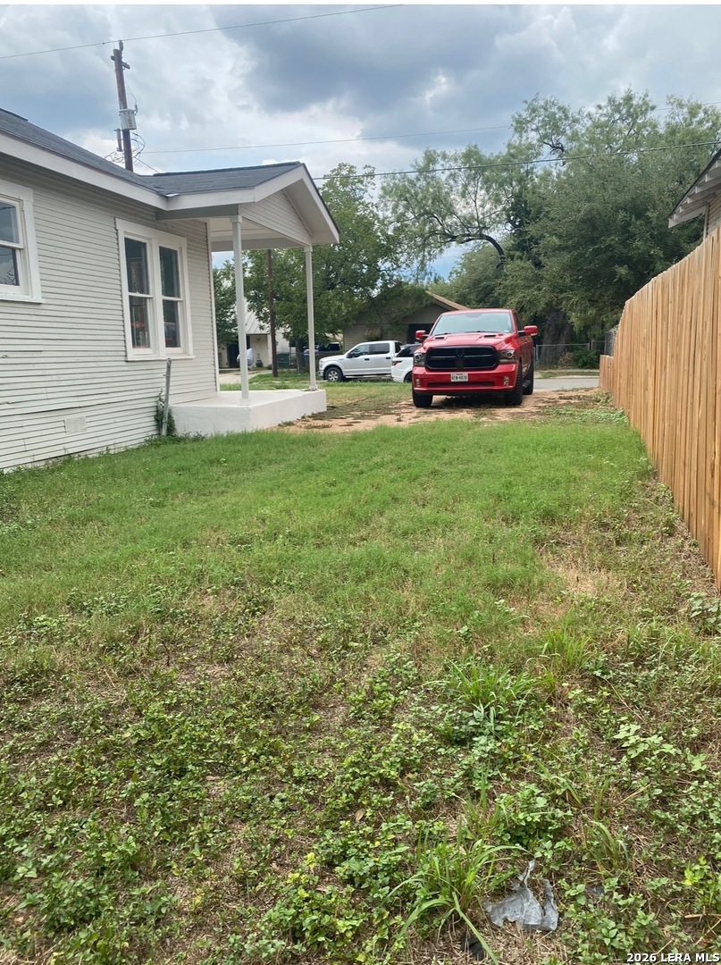 818 Waverly Avenue San Antonio TX 78201