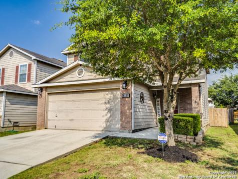 9323 Silver Vista San Antonio TX 78254