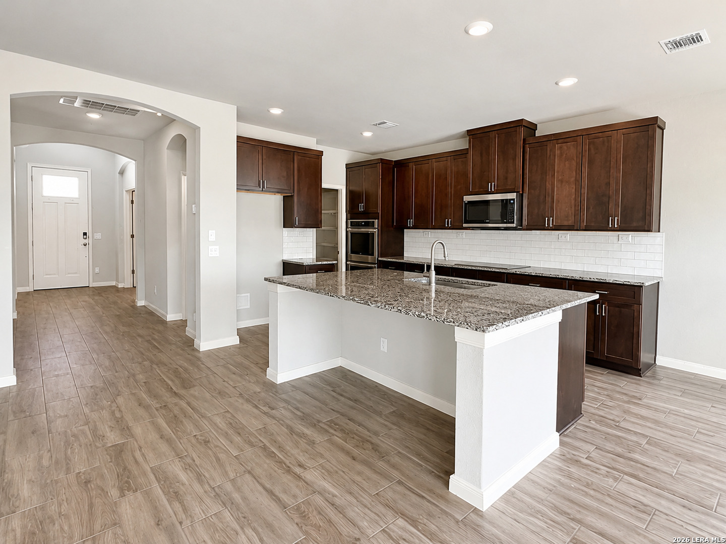 160 Sambar Main Schertz TX 78108