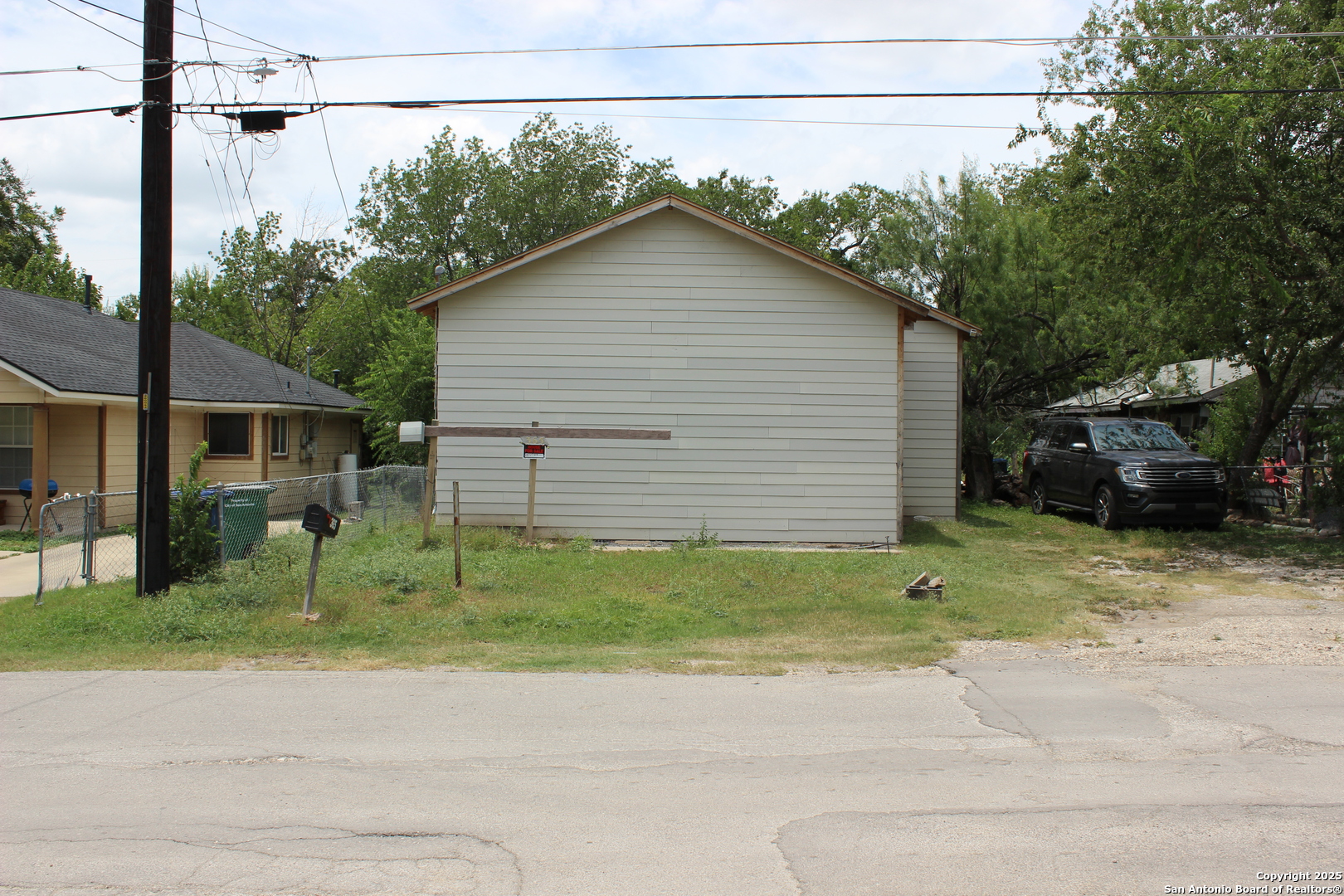 365 N San Gabriel Avenue San Antonio TX 78237