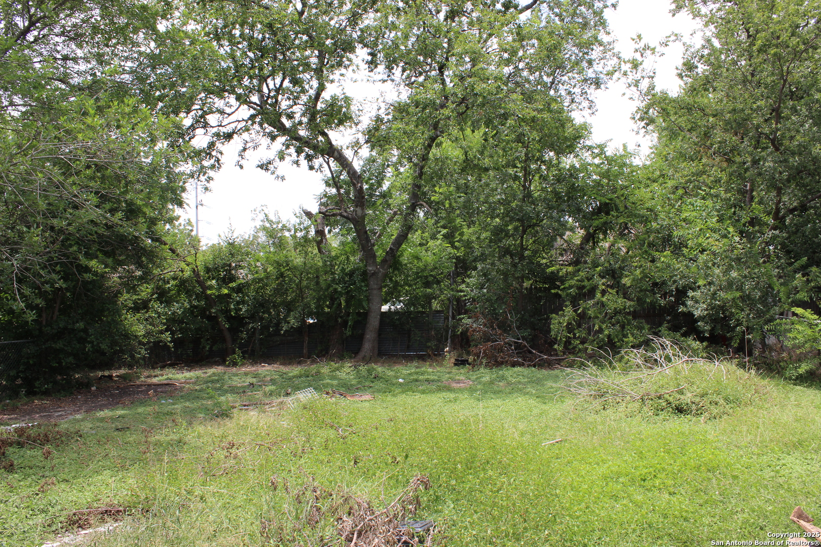 365 N San Gabriel Avenue San Antonio TX 78237