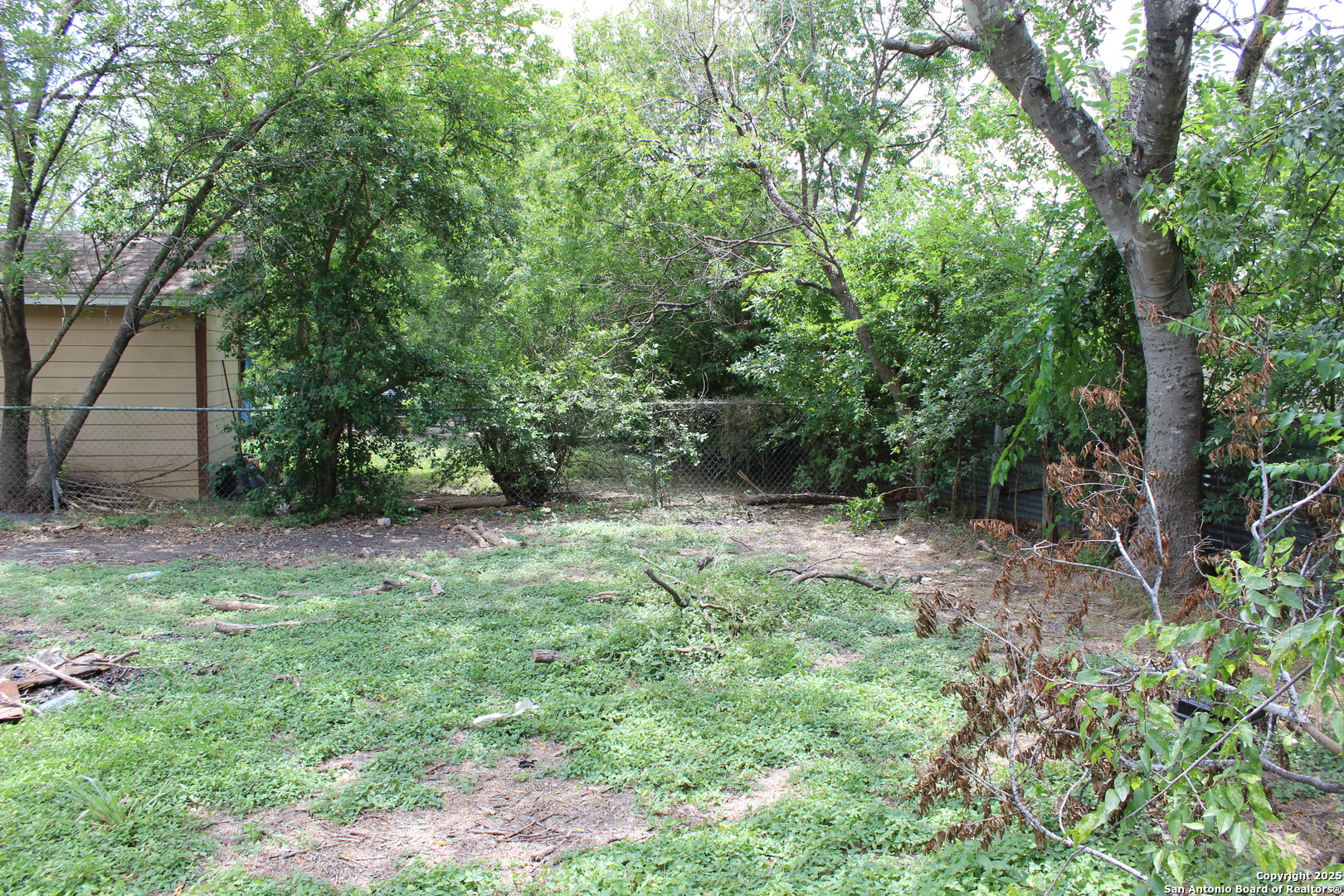 365 N San Gabriel Avenue San Antonio TX 78237