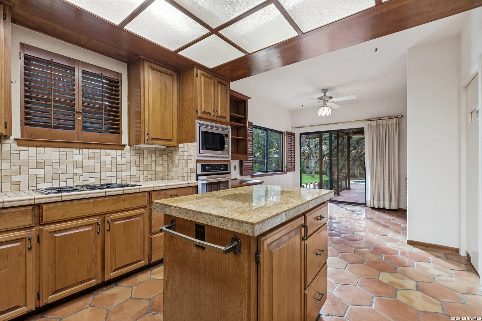 3947 Morgans Creek San Antonio TX 78230