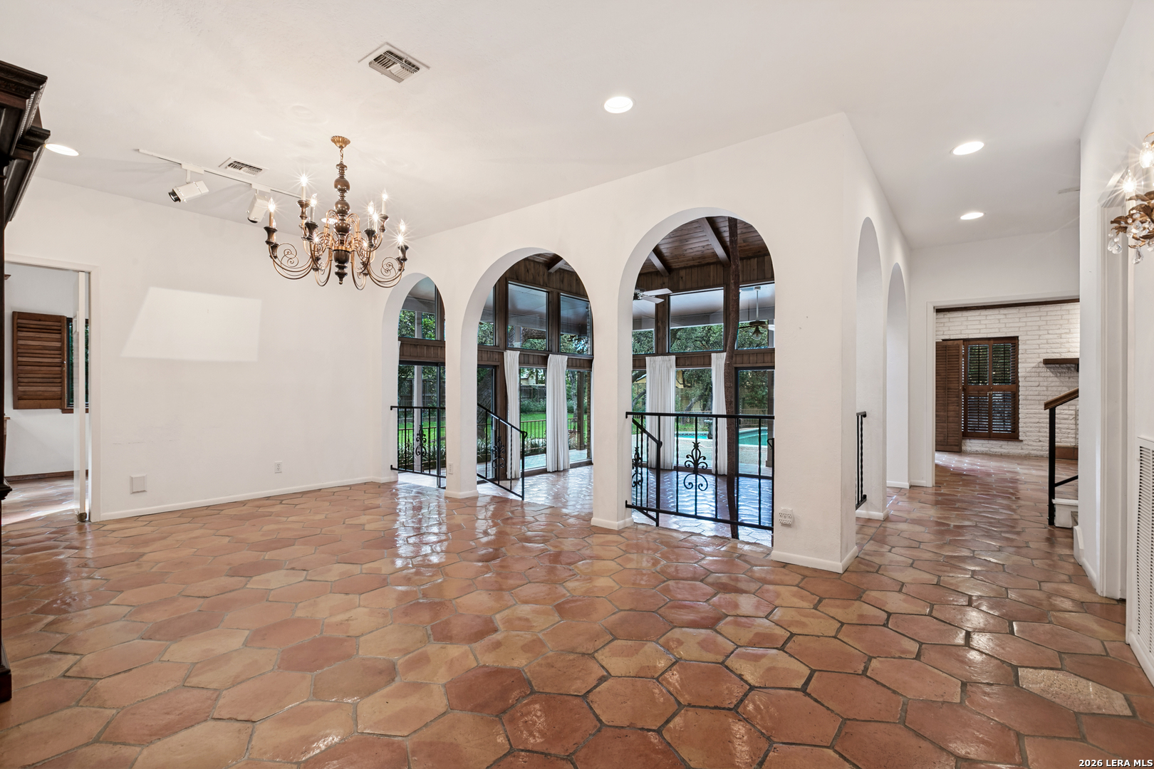3947 Morgans Creek San Antonio TX 78230