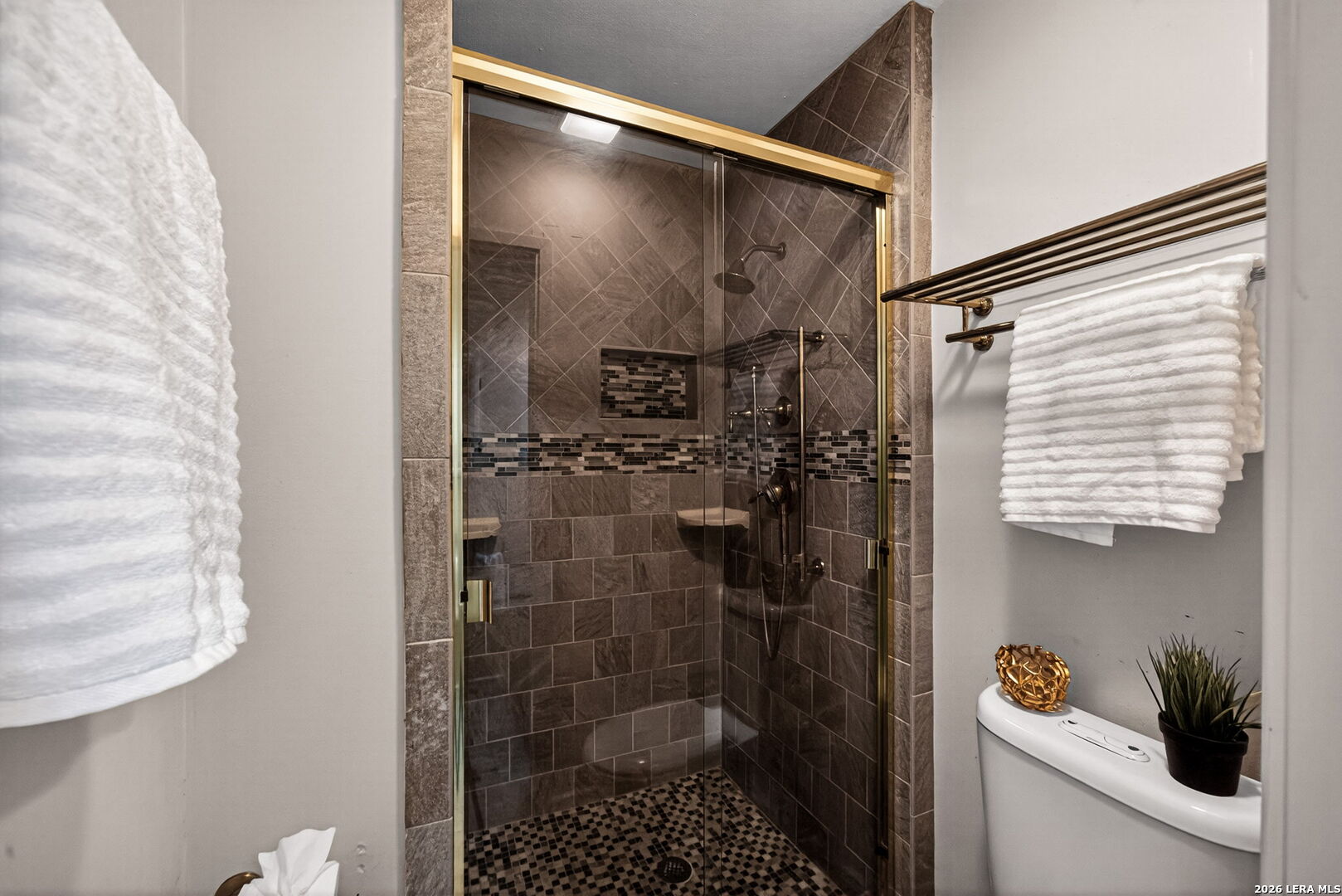 8005 Harper Valley Street Live Oak TX 78233