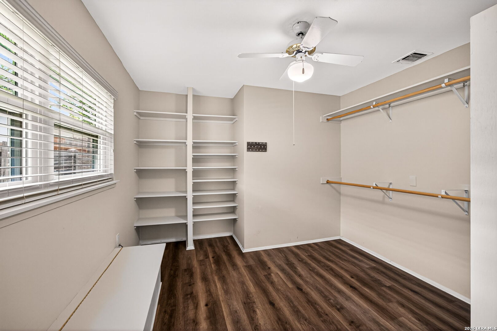 8005 Harper Valley Street Live Oak TX 78233