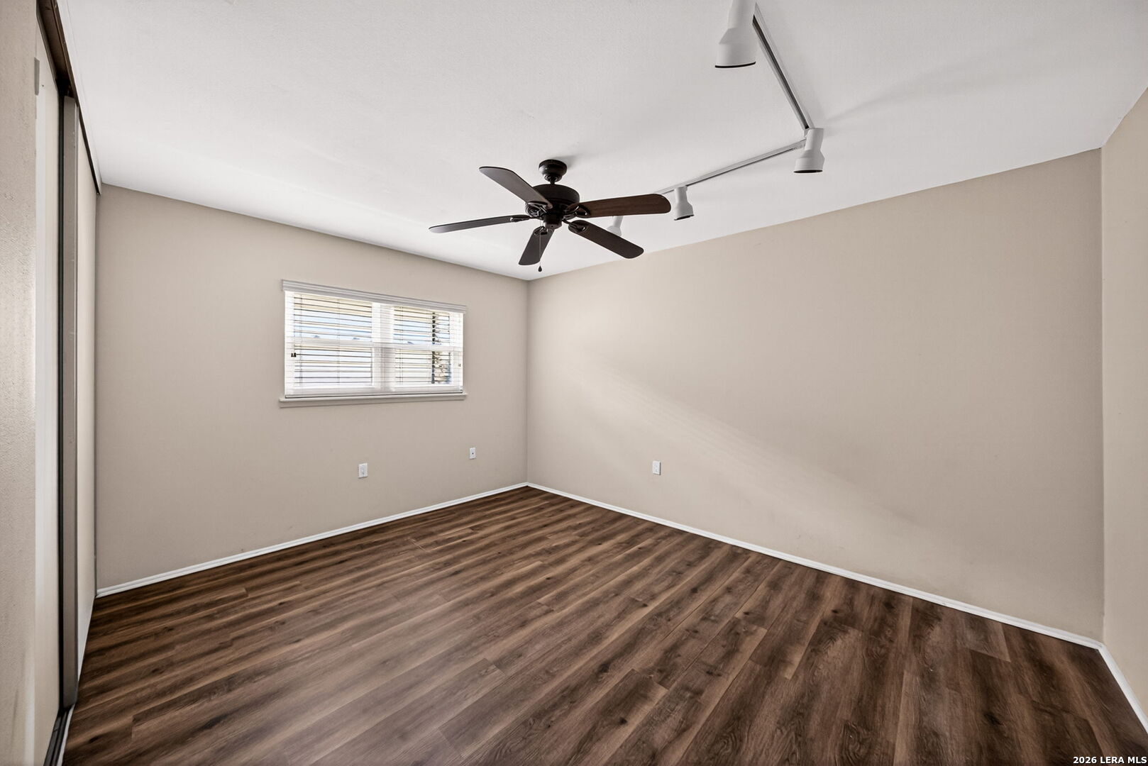 8005 Harper Valley Street Live Oak TX 78233