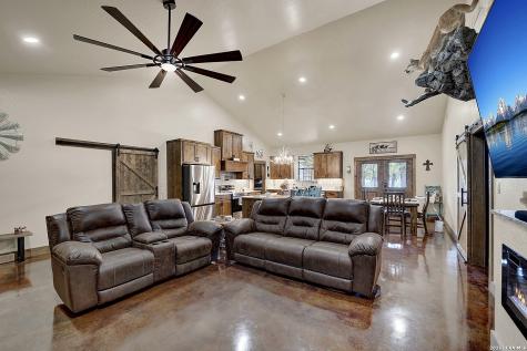 1150 Orchard Park Boulevard Medina TX 78055