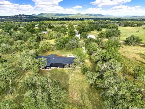 1150 Orchard Park Boulevard Medina TX 78055