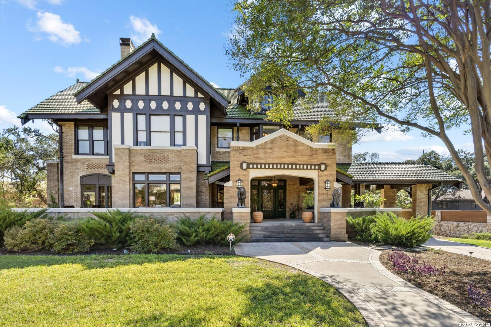 108 W Kings Highway San Antonio TX 78212
