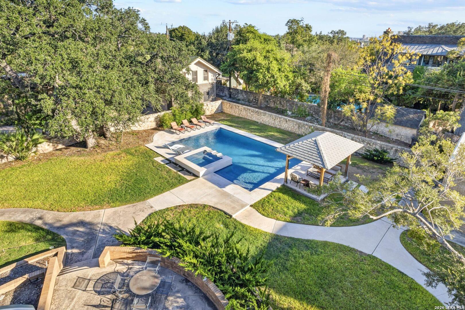 108 W Kings Highway San Antonio TX 78212