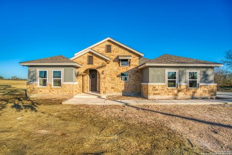 144 Hidden Ranch Court Floresville TX 78114
