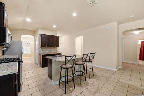 6026 Red Rose San Antonio TX 78244