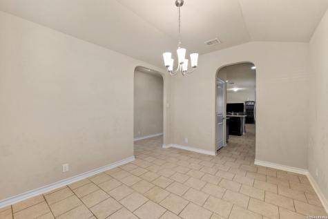 6026 Red Rose San Antonio TX 78244