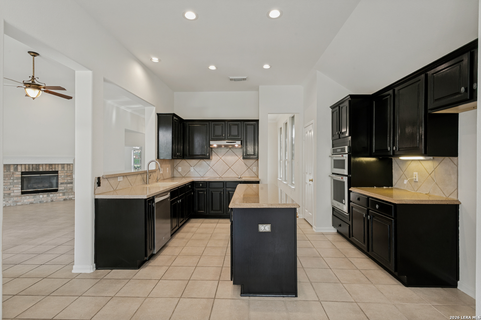 1007 Crystal Spring San Antonio TX 78258