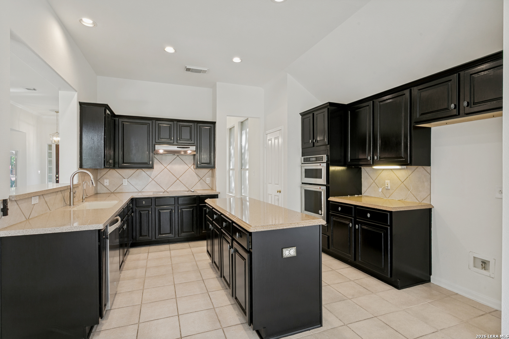 1007 Crystal Spring San Antonio TX 78258