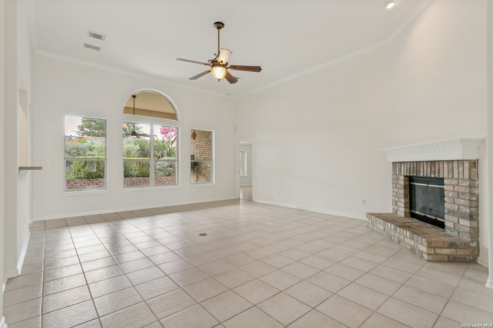 1007 Crystal Spring San Antonio TX 78258