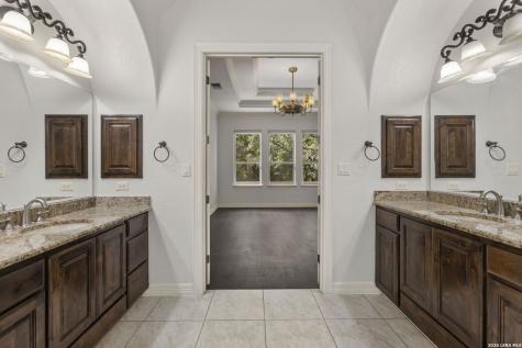 1410 Melanie Circle San Antonio TX 78258