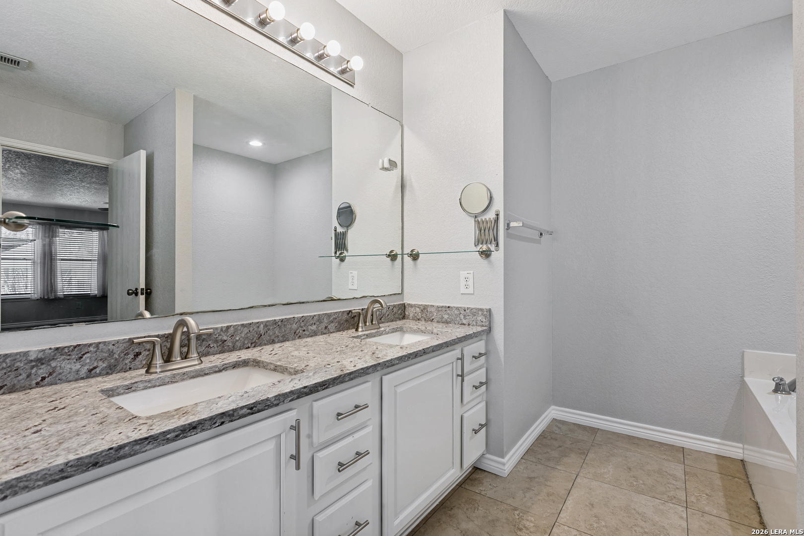 514 Mathis Meadow San Antonio TX 78251