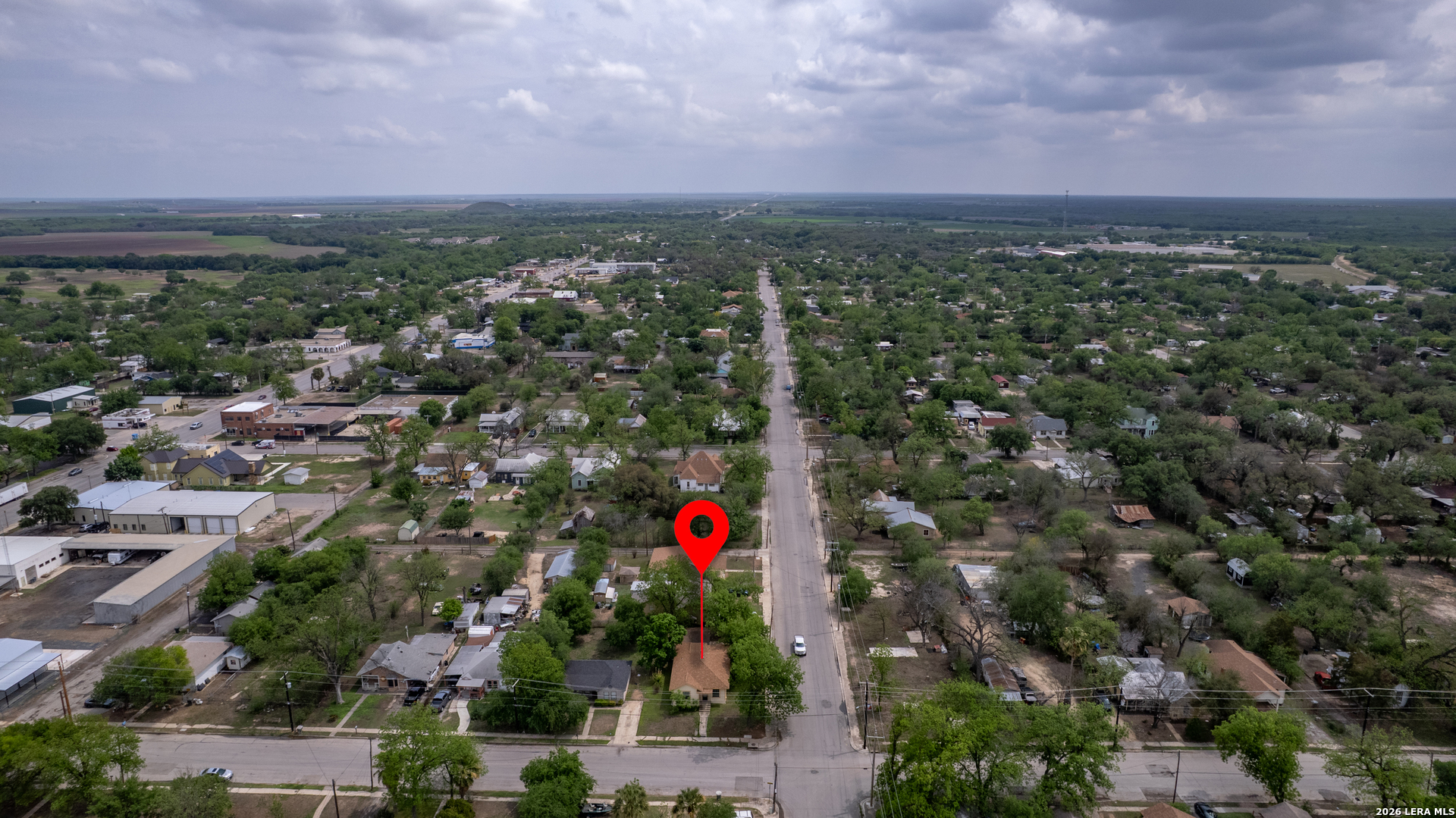137 W Garden Street Uvalde TX 78801