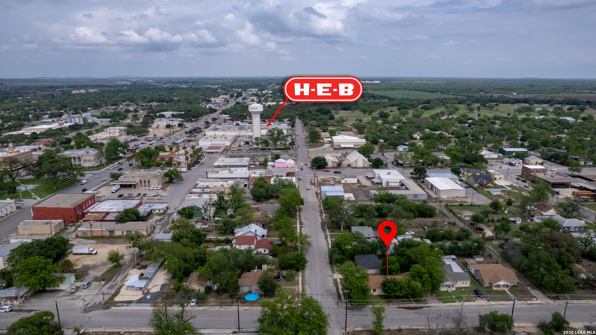 137 W Garden Street Uvalde TX 78801