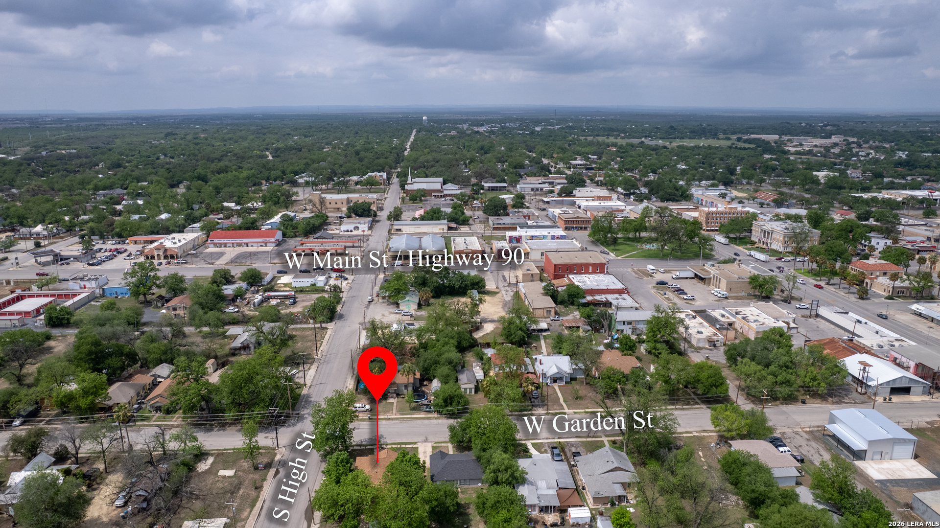 137 W Garden Street Uvalde TX 78801