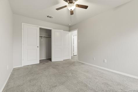 5915 Lady Lane San Antonio TX 78242