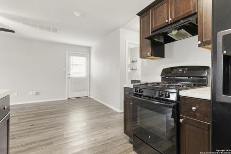 5915 Lady Lane San Antonio TX 78242