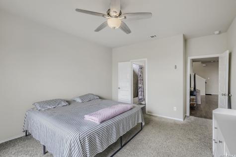 10542 Green Lake Drive San Antonio TX 78223