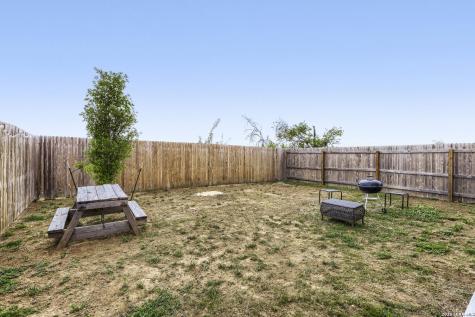 10542 Green Lake Drive San Antonio TX 78223