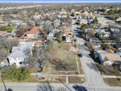 1003 W Woodlawn Avenue San Antonio TX 78201