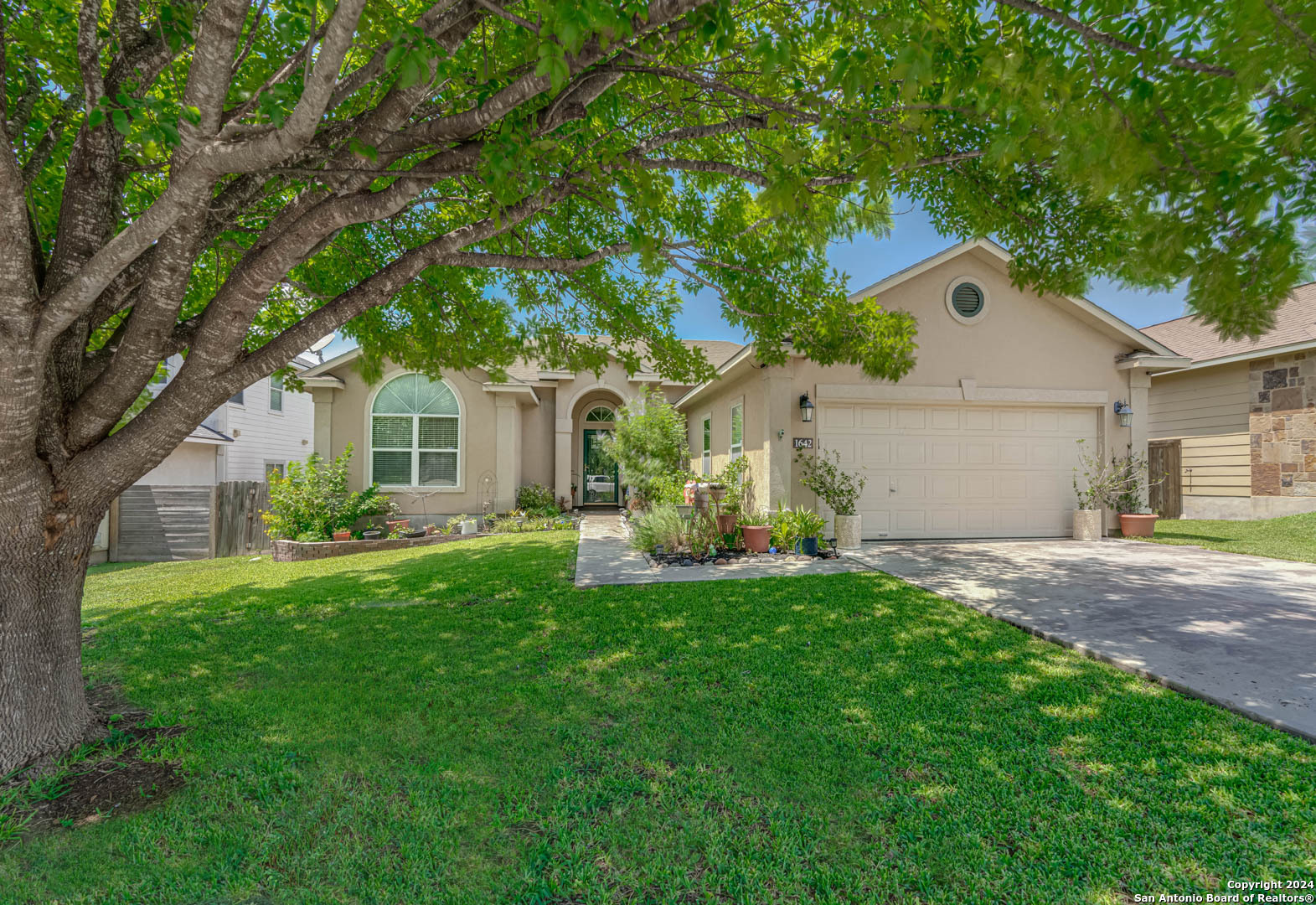 1642 Sunblossom Circle New Braunfels TX 78130