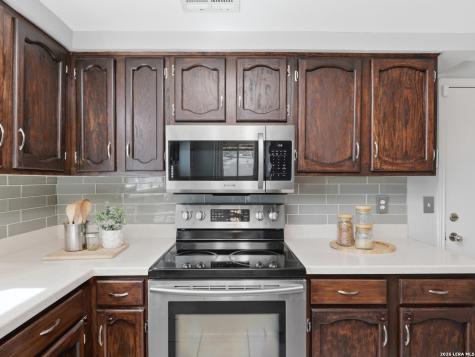 8110 Timber Grove San Antonio TX 78250
