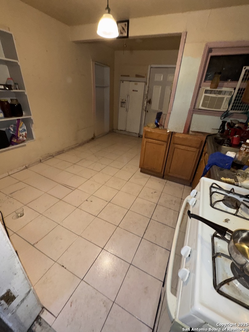 815 Edison San Antonio TX 78212