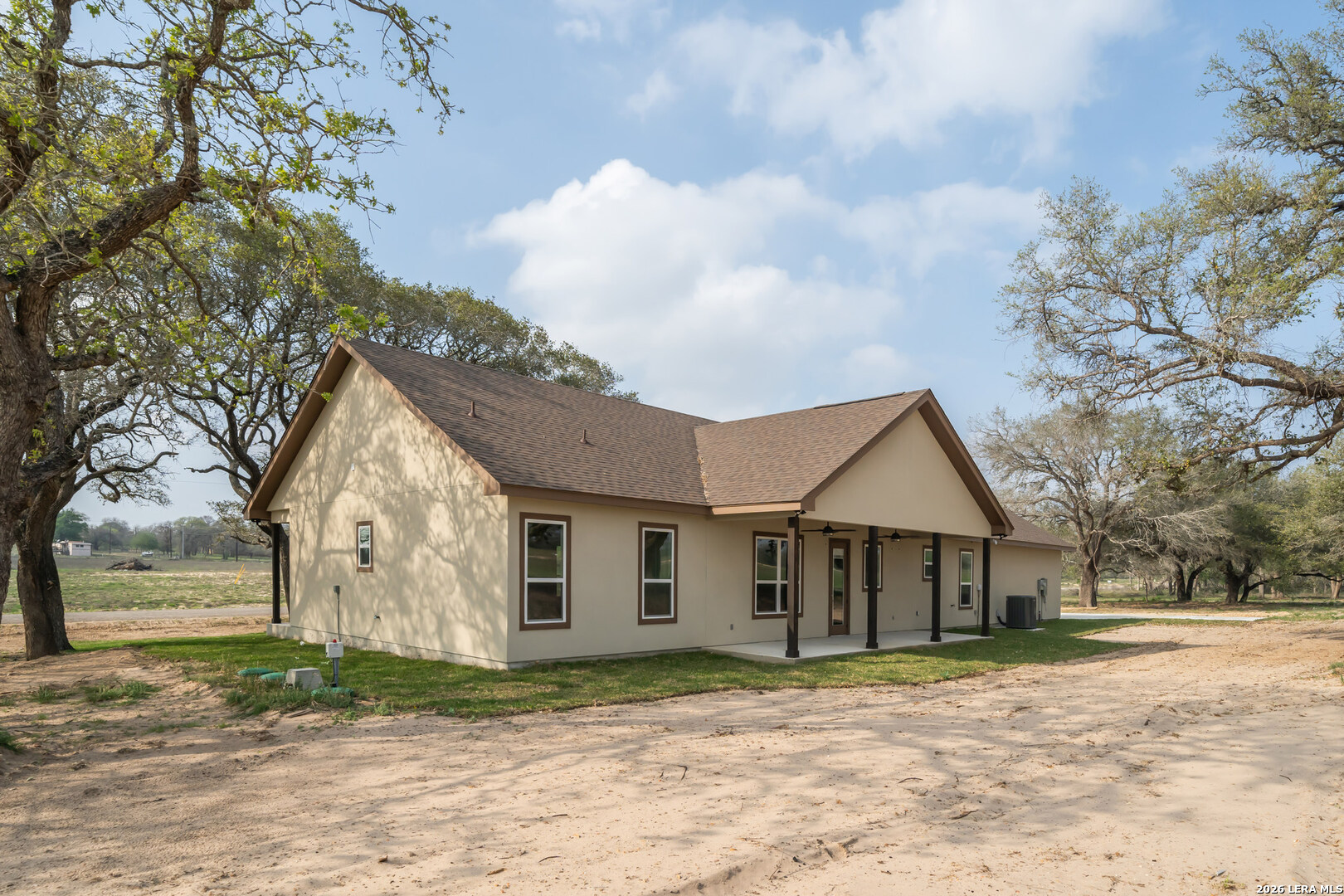 313 Firewheel Floresville TX 78114