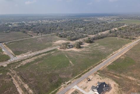 313 Firewheel Floresville TX 78114