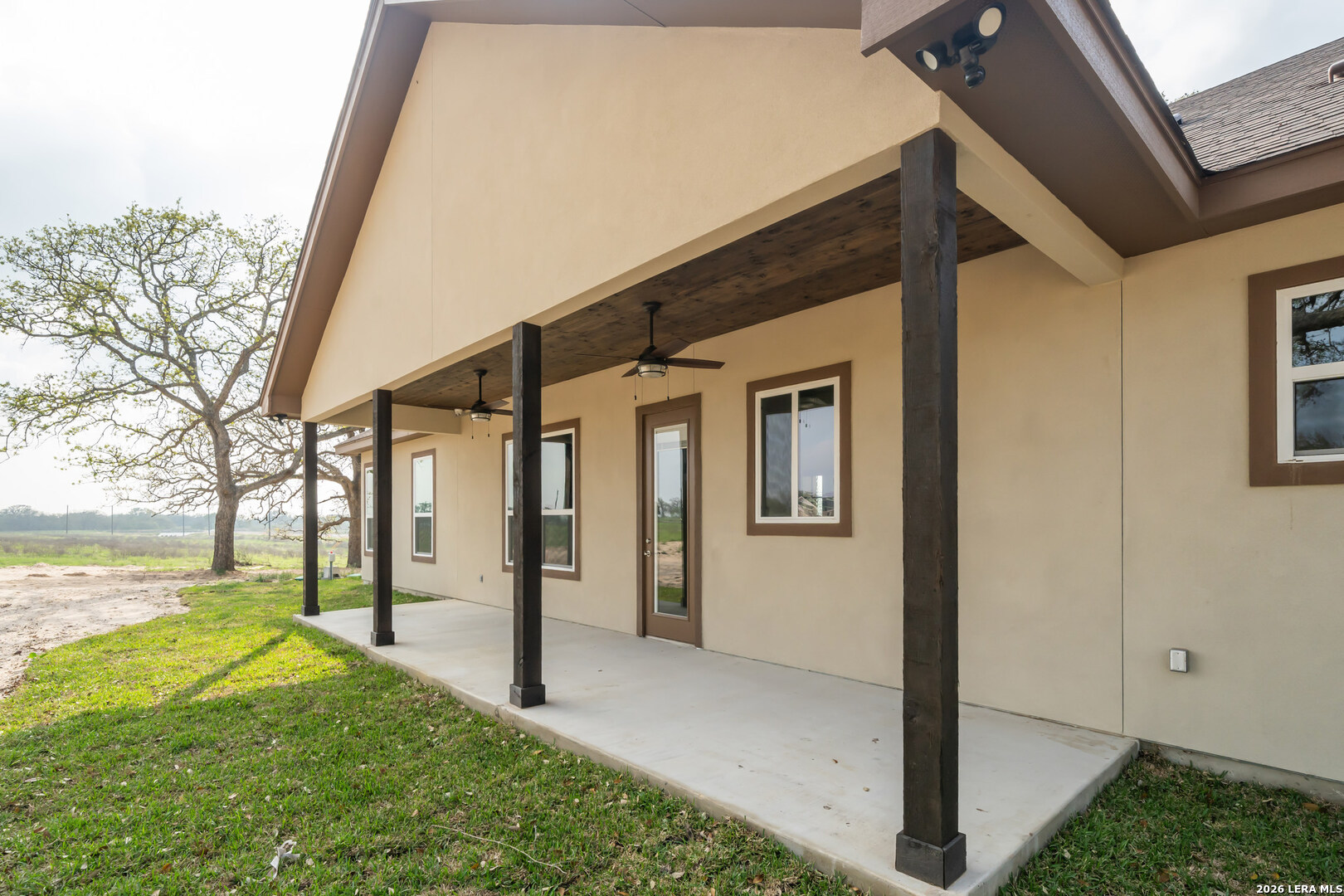 313 Firewheel Floresville TX 78114