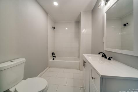 811 W Kings San Antonio TX 78212