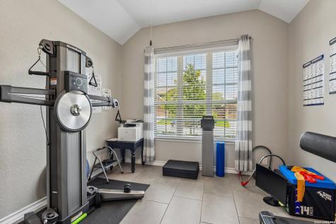 7635 Mckinney Hills San Antonio TX 78254