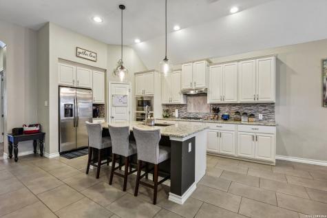 7635 Mckinney Hills San Antonio TX 78254