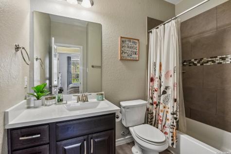 7635 Mckinney Hills San Antonio TX 78254