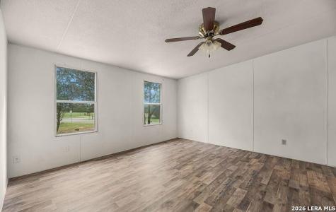 2113 Zion Hill Seguin TX 78155