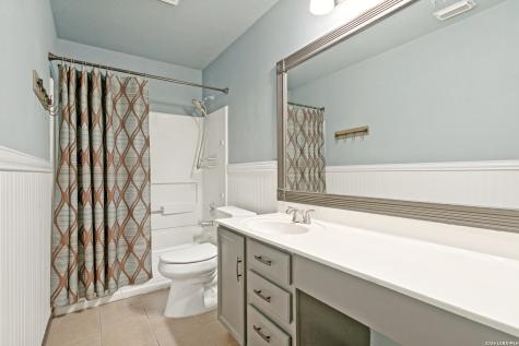 3934 Knollwood San Antonio TX 78247