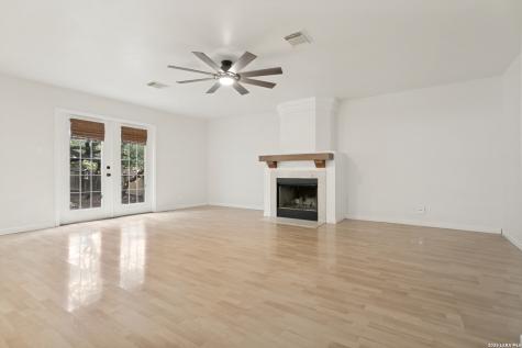 3934 Knollwood San Antonio TX 78247